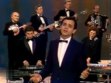 Геннадий Каменный Стелется лентой дорога