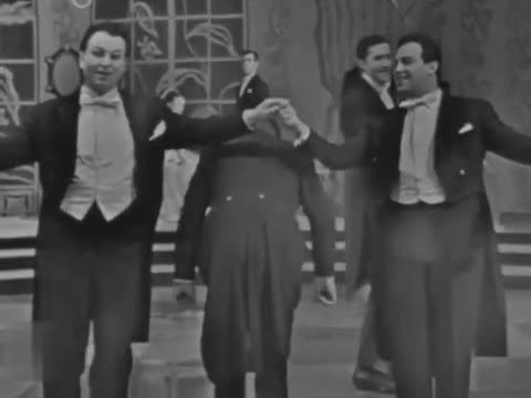 Георгий Гринер и др. Ради женщин